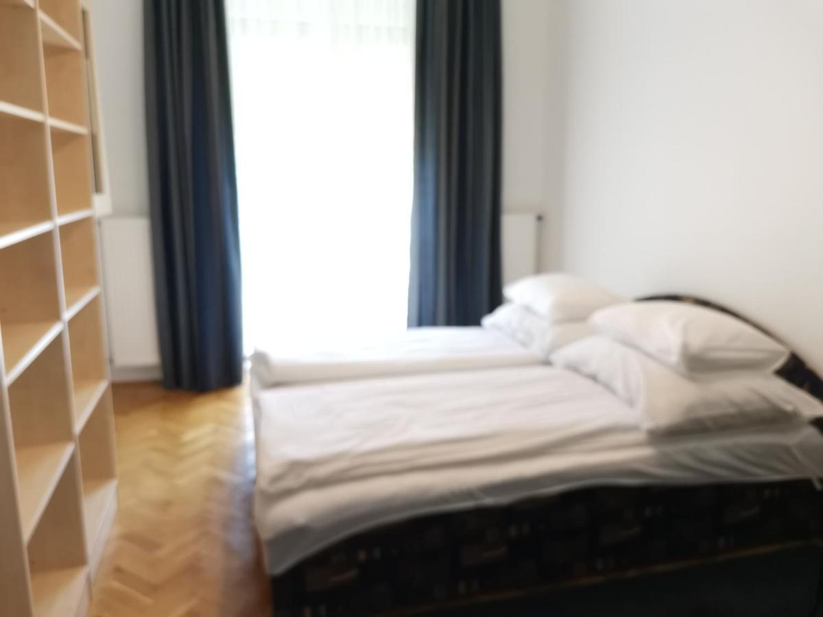 Sugar Apartman Дебрецен Экстерьер фото